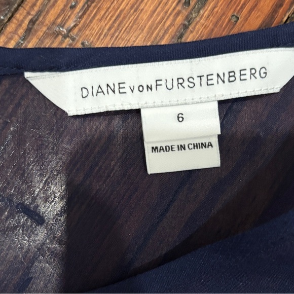 Diane Von Furstenberg Raegan #D946201L16W Silk Geometric Shift Dress Sz 6 - Picture 7 of 11